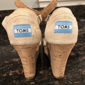 Toms wedges. Size 6.5.